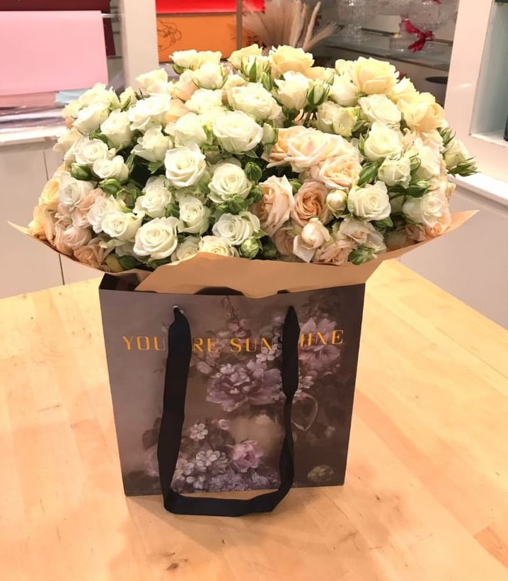 Creamy Elegance Bag Bouquet