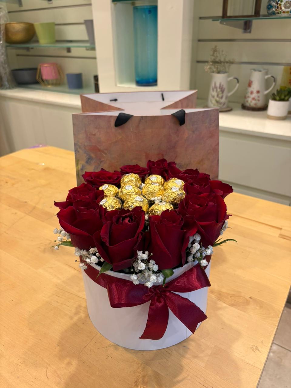 Golden Heart Rose Box